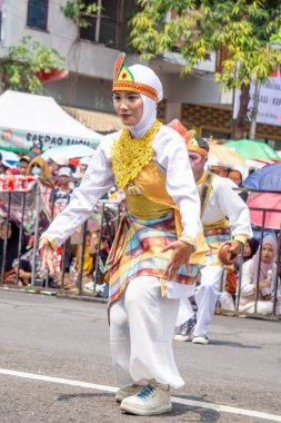 Neurajah Rimeung geleneği. Bu Güney Aceh 'in bir geleneğidir. Kaplan saldırılarını durdurmak için..