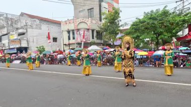 Pasambahan Dance from West Sumatera on 4rd BEN Carnival. This dance is performed to welcome guests.