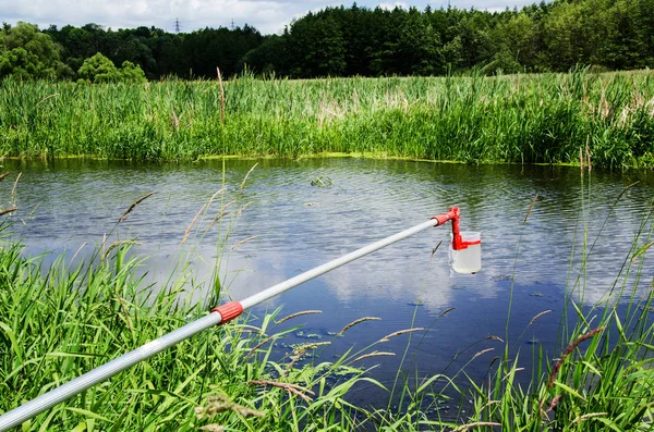 Tomar Muestras Agua Para Pruebas Laboratorio Concepto Análisis Pureza Del —  Fotos de Stock