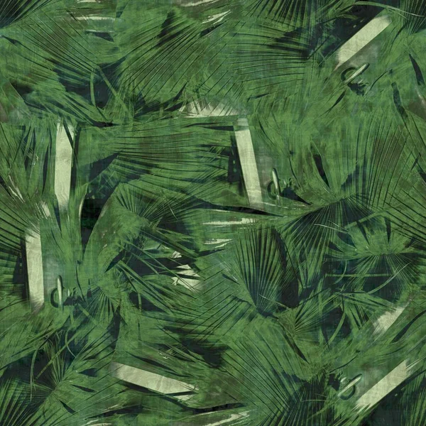 Green tropical palm tree leaves seamless pattern — Stock Photo, Image