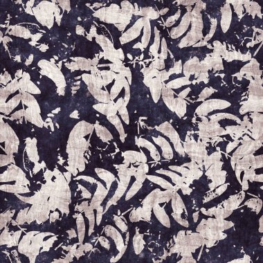 Koyu mor ve bej desenli.