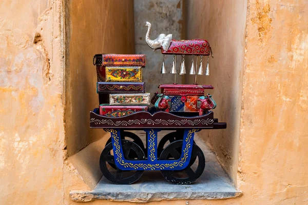 Souvenir decorativi nel forte di Amer a Jaipur, India — Foto Stock