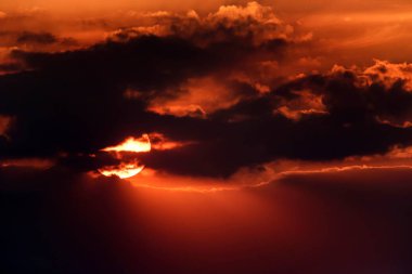 Dramatik gün batımı gökyüzü