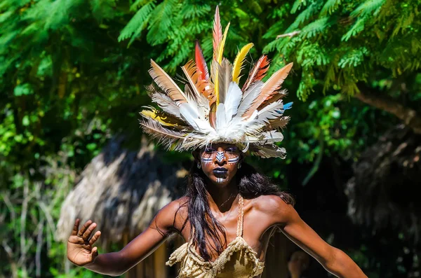 Młoda piękna kobieta Creol Santo Domingo, Dominican Republic - 9 października 2015: — Zdjęcie stockowe