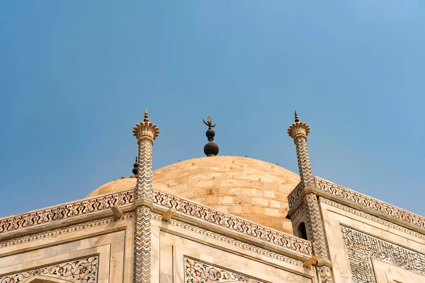 Sluit omhoog mooie gebouw van Taj Mahal. Agra, India — Stockfoto