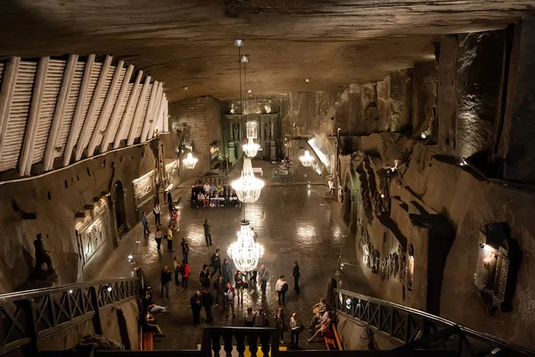 Krakow, Polonya - 15 Haziran 2012: Wieliczka Salt Mine Krakow salonda görünümünü