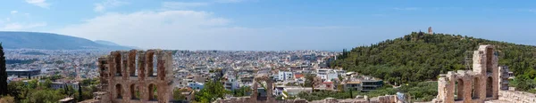 Bellissimo panorama di Atene in Grecia con Odeone di Erode Attico — Foto Stock