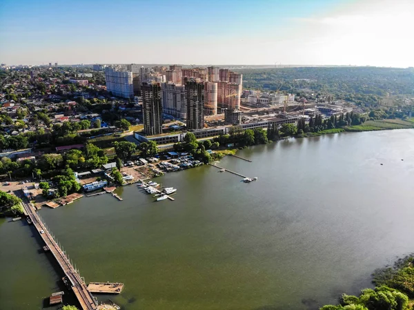 Vista aérea da cidade de Rostov-on-Don e do rio Don de Green Island — Fotografia de Stock