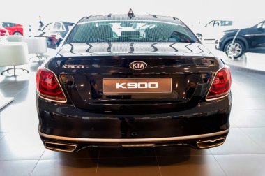 ROSTOV-ON-DON, RUSSIA - CIRCA HAZİRAN 2020: Kia K900, yeni popüler model