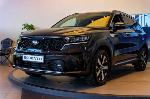 ROSTOV-ON-DON, RUSSIA - CIRCA EKİM 2020: Kia Sorento, yeni popüler model