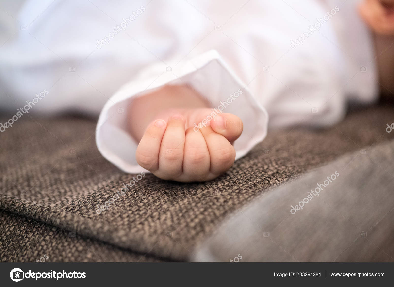 Baby Small Hands Royalty Free Photo