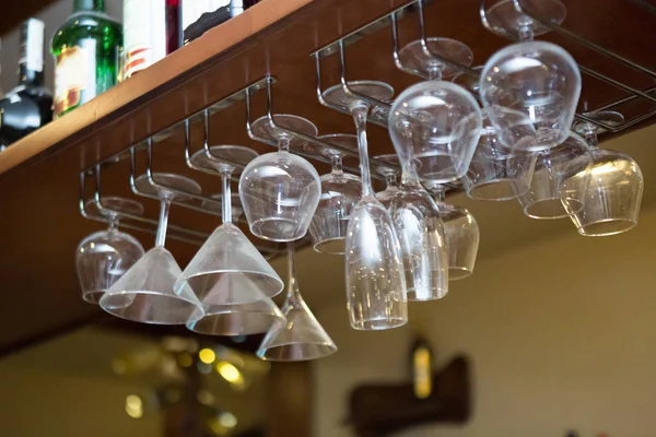 Bardaki boş gözlük