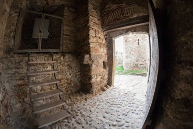 Baba Vida, Vidin, Kuzeybatı Bulgaristan'da bir ortaçağ kale. Kullanılan balıkgözü lens