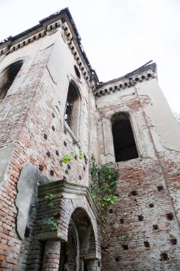 Vidin, Bulgaristan'bina eski yıkık Sinagogu