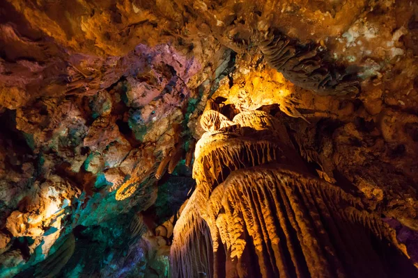 Cueva Piedra Con Estalactitas Estalagmitas —  Fotos de Stock