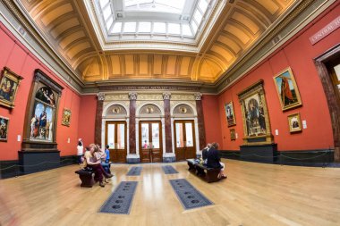  Londra, İngiltere, National Gallery görünümü ve Ayrıntılar