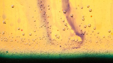 Yağ, su ve renkli mürekkep karışımı ile soyut kompozisyon. Kirliliği kavramı