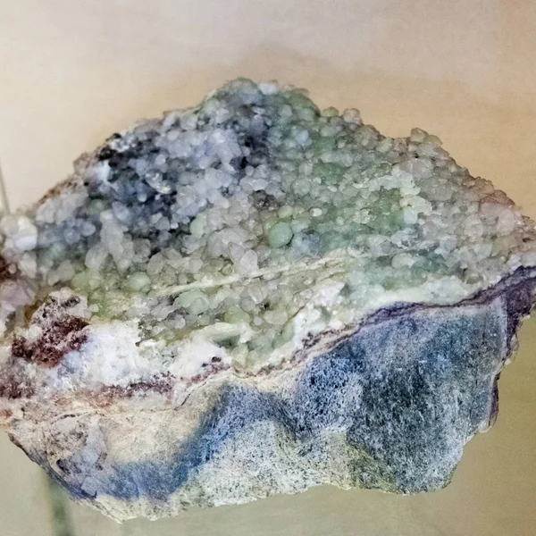 Beskuren Mineral Med Små Strukturerade Detaljer — Stockfoto