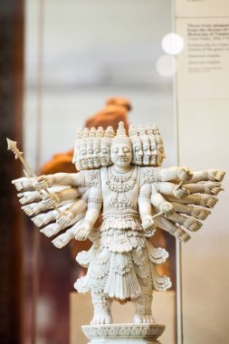Londra, İngiltere, British Museum. Hint etkileyici detayları ve iş, değerli taşlar ve metaller iyi nesneler 
