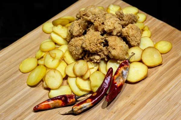 Chicken Crispy Meat Potatoes — Stock Photo, Image