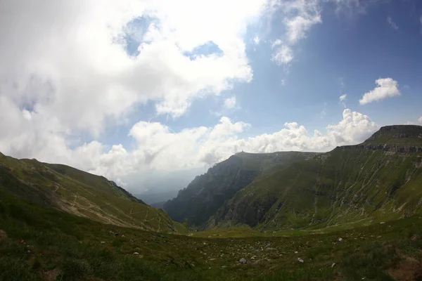 Paesaggio Dai Monti Bucegi Parte Dei Carpazi Meridionali Romania — Foto Stock