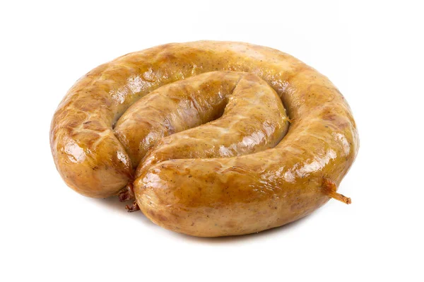 Beyaz arka planda izole edilmiş hindi etinden tütsülenmiş sosis..