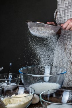 Pouring flour
