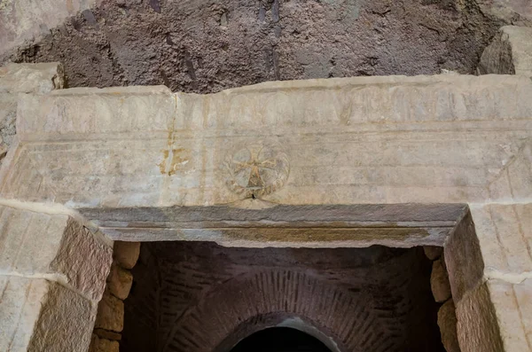 Antigua Iglesia Bizantina de San Nicolás el Maravilloso, Santa Claus. Monumento histórico de la arquitectura. Fragmento de pared. El antiguo templo griego antiguo en la ciudad de Demre, Antalya, sur de Turquía —  Fotos de Stock