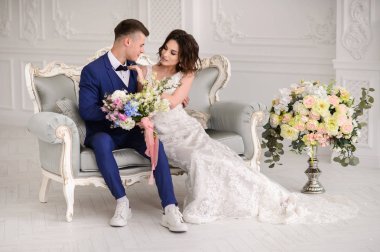 Güzel düğün günü. Gelin ve damat kapalı