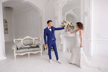 Güzel düğün günü. Gelin ve damat kapalı