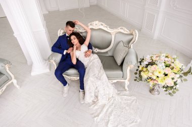 Güzel düğün günü. Gelin ve damat kapalı