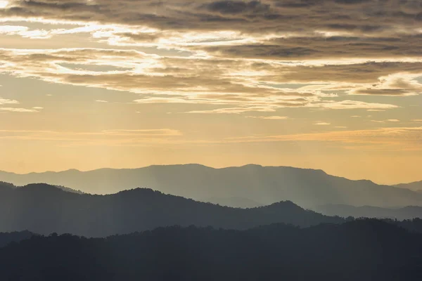Berg Weicher Nebel Malerischer Sonnenuntergang Morgen Thongphaphum Kanchanaburi Thailand Mountain — Stockfoto