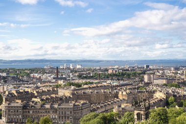 Edinburgh Calton Hill üst görünümü Edinbrugh eski şehir şehir peyzaj olduğunu