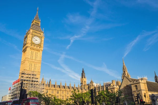 Landscape of Big Ben with beautiful sky. It is Great Bell of the clock at the north end of the Palace of Westminster in London — Stock Photo, Image