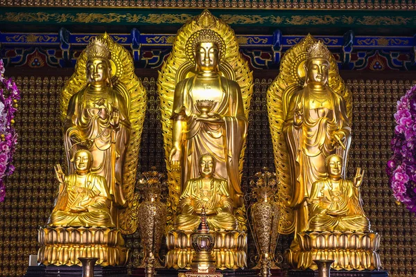 Zlatý Buddha Sochy Wat Lengnoeiyi Čínský Chrám Thajsku — Stock fotografie