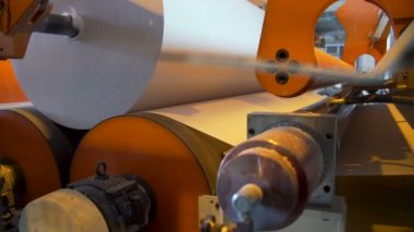 Kağıt ve selüloz fabrikası