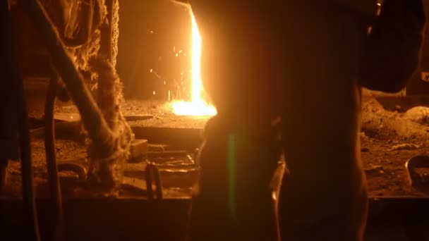 Metallurgist at work by the blast furnance, iron and steel works — Stock Video