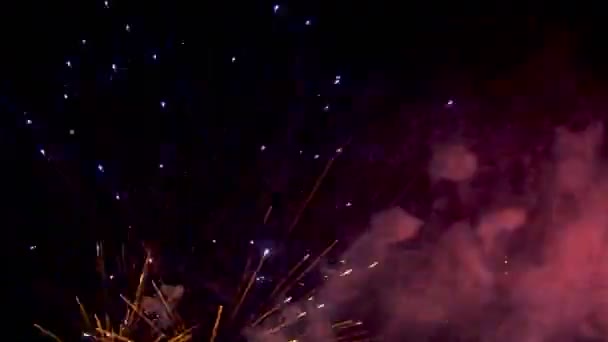 明るいカラフルな花火 — ストック動画
