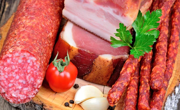 Sausages Cutting Wood Board — Stock Photo, Image