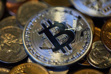 Bitcoin ve para dolar