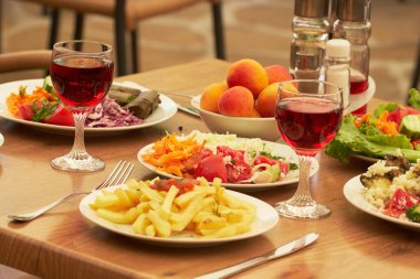 otel restoranında açık büfe