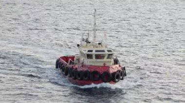 liman Skagen römorkörü, denizde tekerleklerle korunuyor.