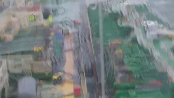 Τα δεξαμενόπλοια Natig Aliev και Marmara Mariner πλέουν κατά τη διάρκεια καταιγίδας — Αρχείο Βίντεο