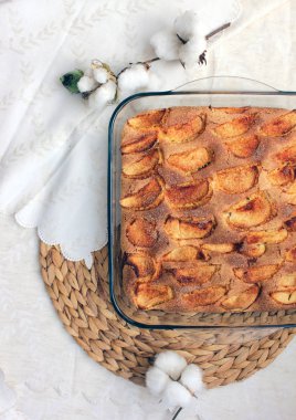 Sonbaharın elmalı turta sembolü