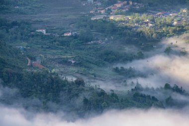 LaoCai, Vietnam 'daki Y Ty kasabası.