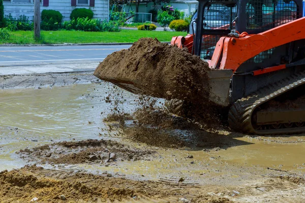 Koparka Pracę Transport Urobku Budownictwie Drogowym — Zdjęcie stockowe