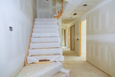 bitmemiş odanın inşaat drywall bant altında evin içinde