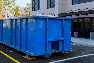 Çöp konteyner çöp ekoloji ve çevre ile dolu olmak dumpsters