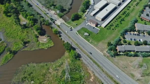 Vista aérea Hermoso paisaje Ferrocarril Río el parque — Vídeos de Stock