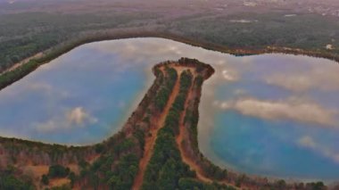 Güzel gün batımı göl panoramik noktası